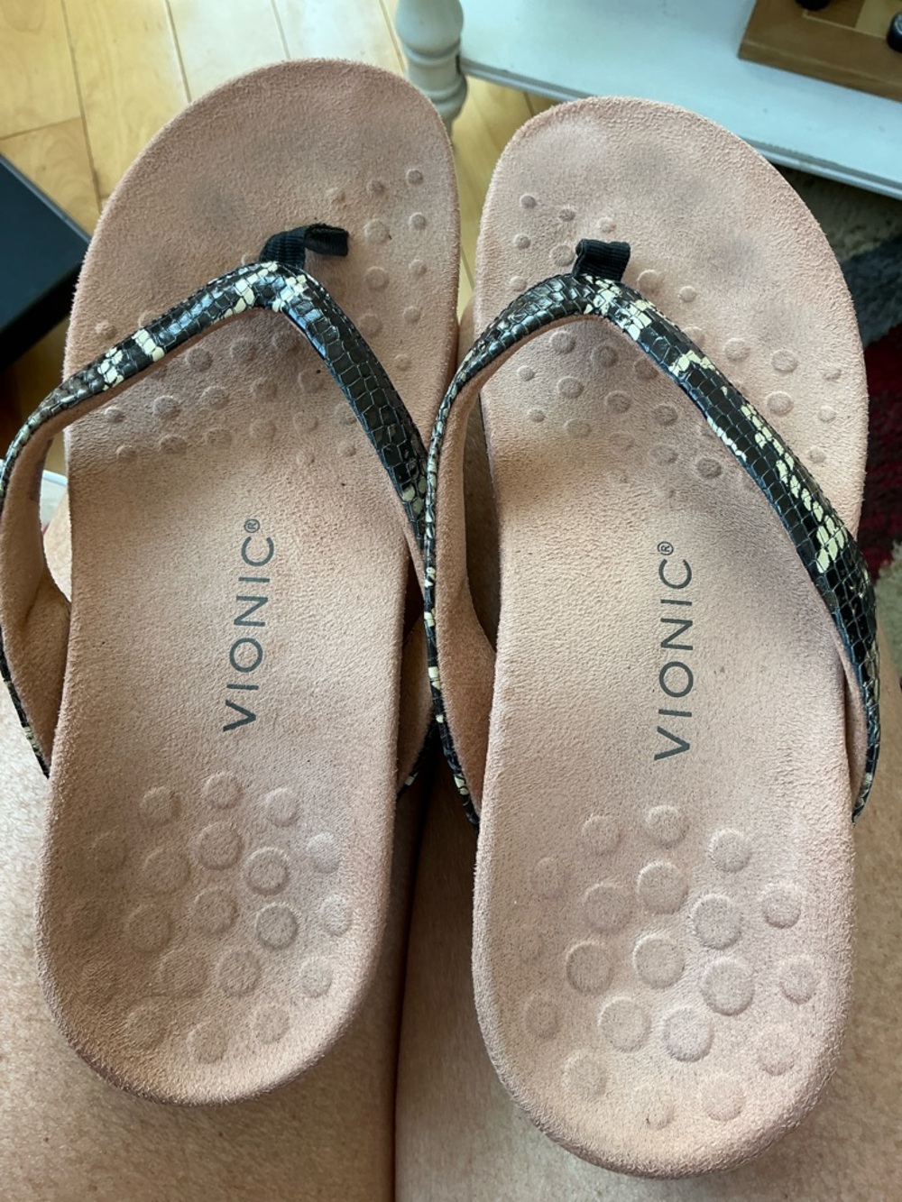 Vionic Black Snake-Print Thong Sandal Dillon Boa - Picture 2 of 10